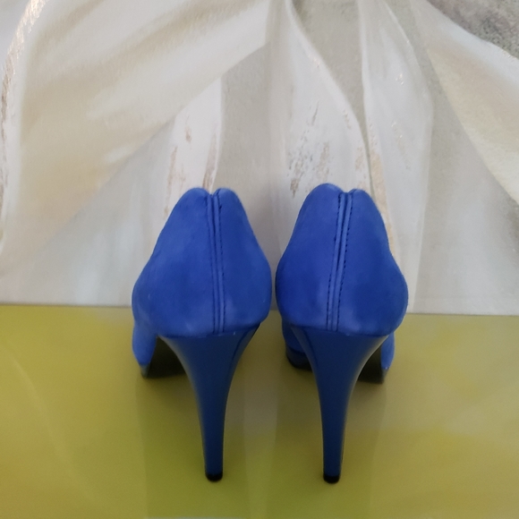 💕New - Nine West Blue Suede Platform Heels - Picture 5 of 8